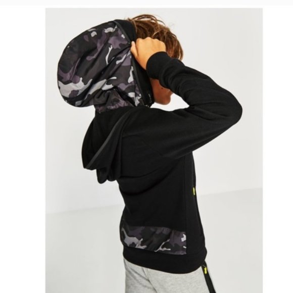 ZARA Boys Hooded Sweatshirt 13/14 NWOT - Picture 1 of 10